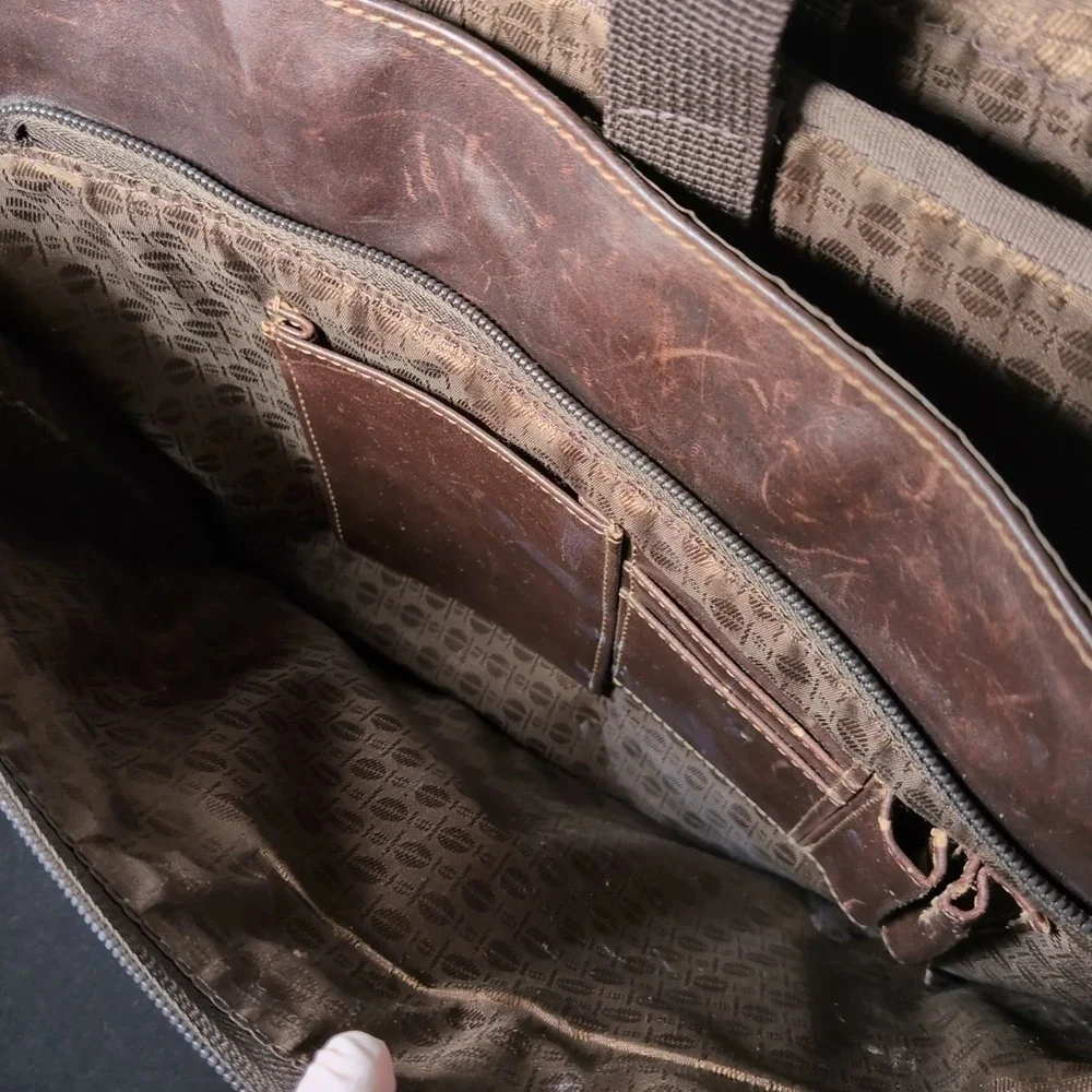 Perry Ellis genuine brown